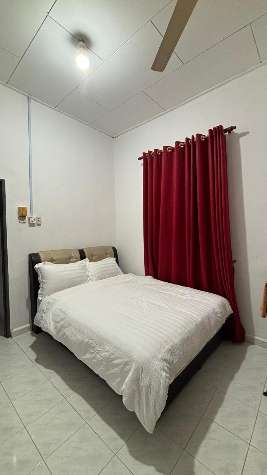 D'Bali Homestay - Private Swimming Pool, Netflix, Internet Wifi ,Cuckoo, Internet Wifi , Dryer, Washing Machine, Aircond Setiap Bilik & Ruang Tamu Pasir Puteh Exterior foto